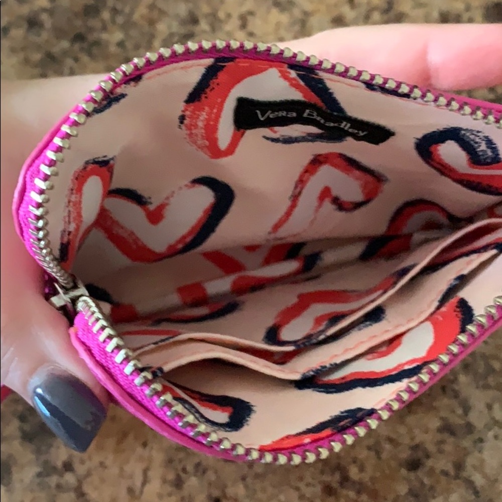 Never Used!! Vera Bradley Wristlet - Picture 3 of 5